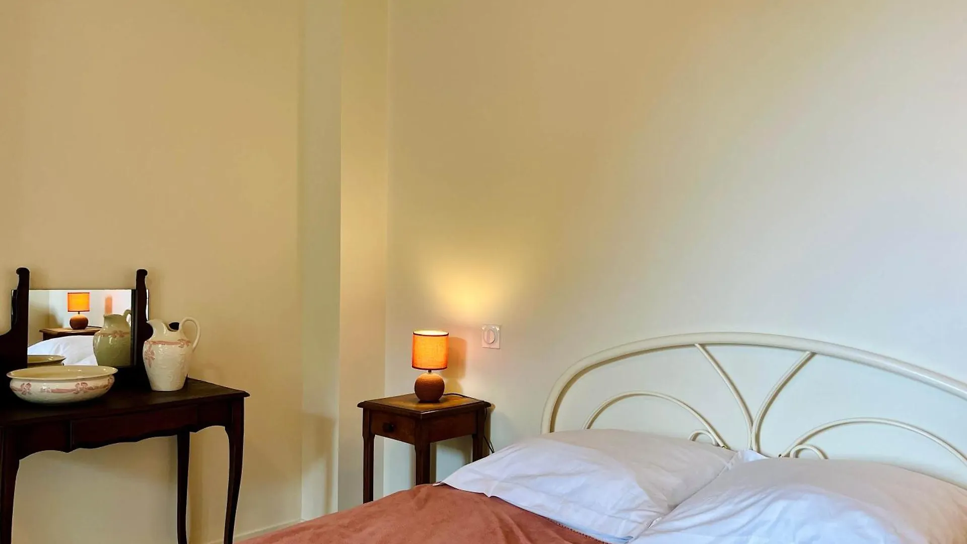 Le Clos Du Haut Gallion An Authentic Haven Of Peace Saint-Cyr  0*, Saint-Cyr (Ardeche) Frankrig