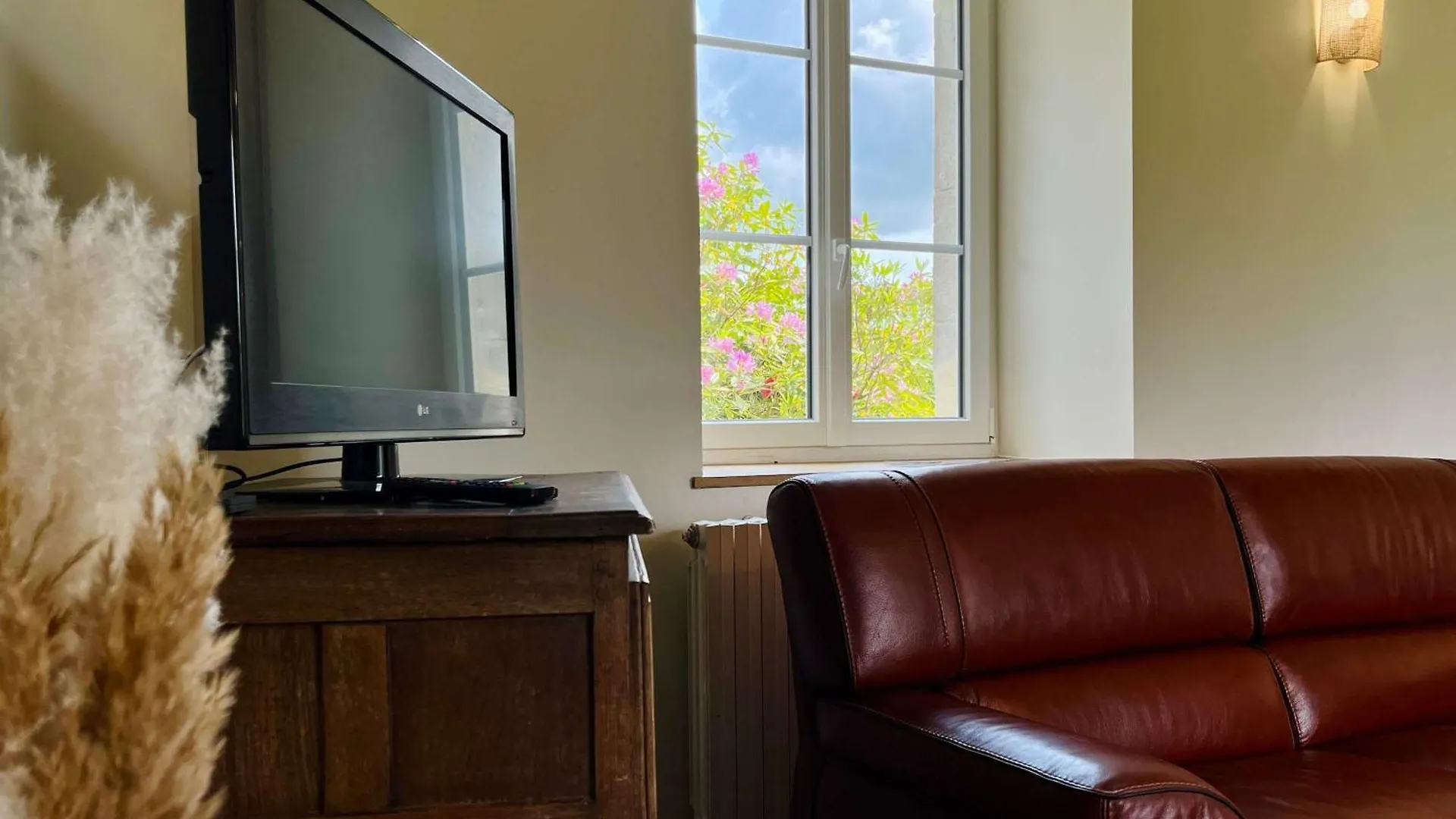 Feriehus Le Clos Du Haut Gallion An Authentic Haven Of Peace Saint-Cyr